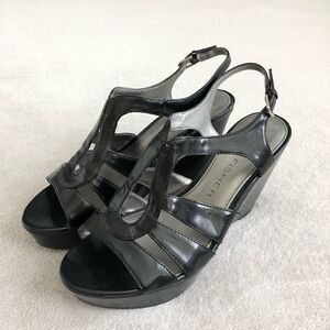 NWOB Marc Fisher FMGlee Platform Sandals